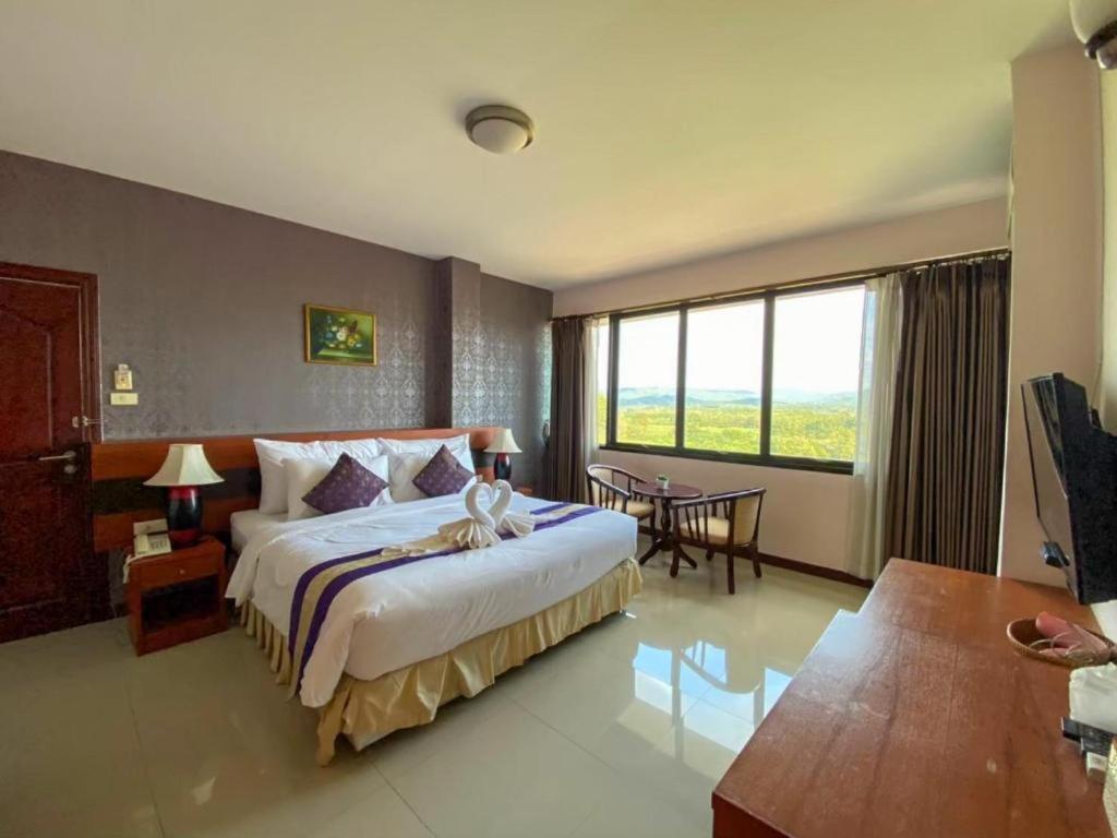 Sirimathani Hotel Loei Bagian luar foto