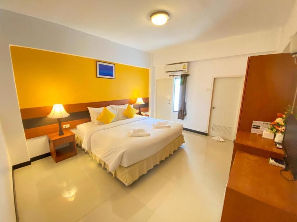 Sirimathani Hotel Loei Bagian luar foto