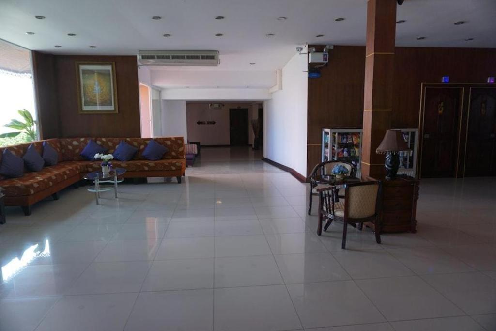 Sirimathani Hotel Loei Bagian luar foto