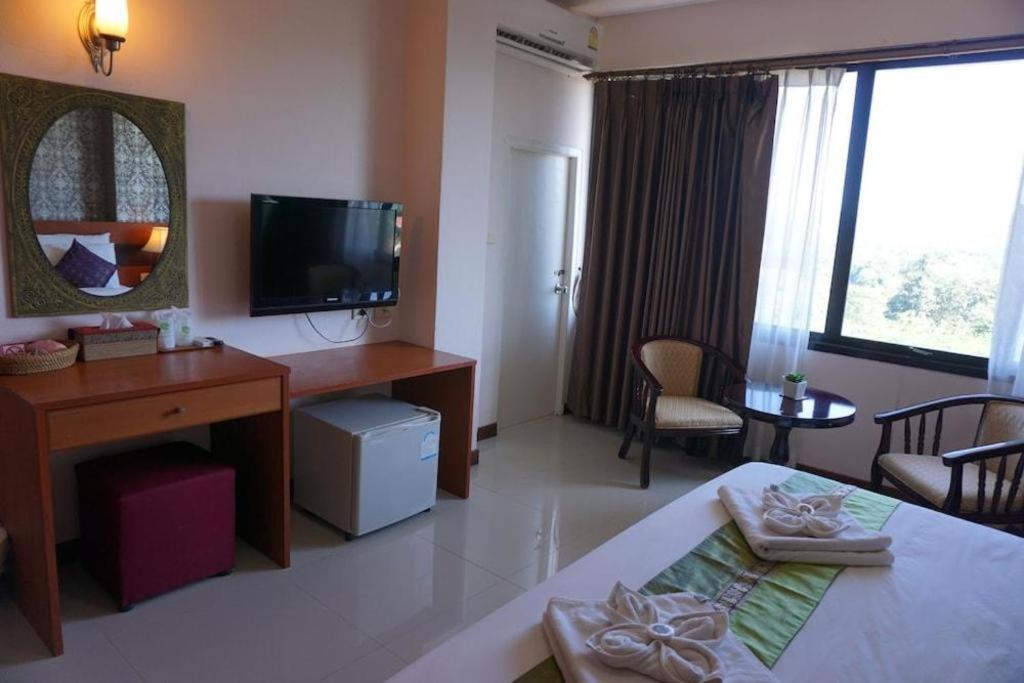 Sirimathani Hotel Loei Bagian luar foto