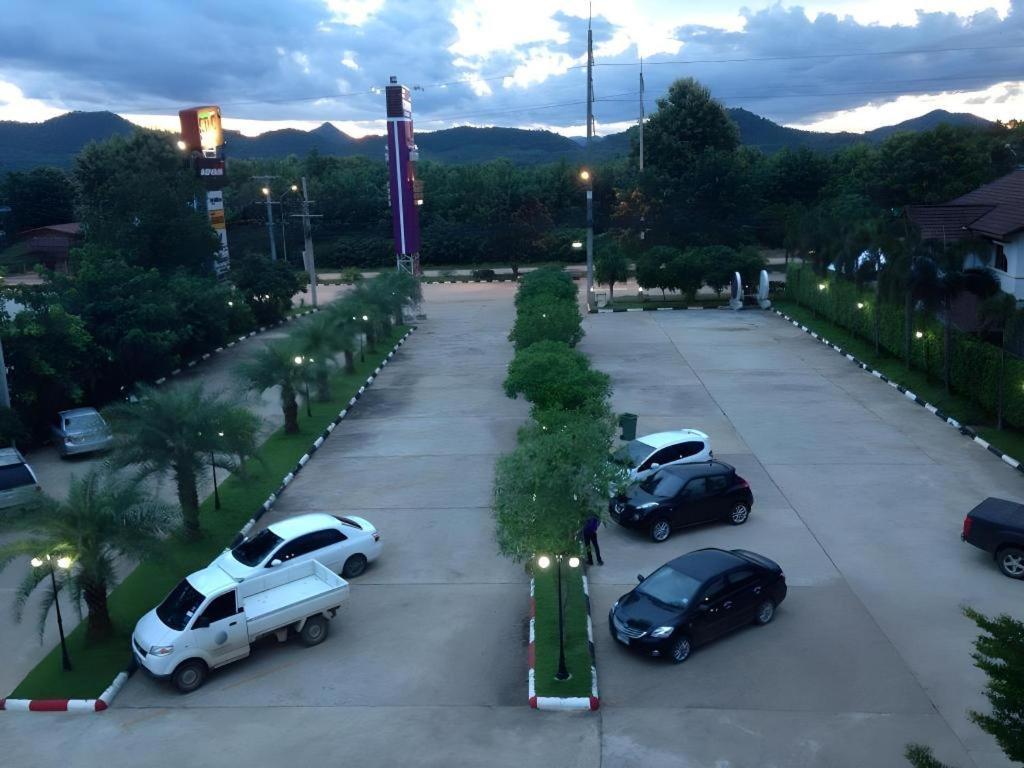 Sirimathani Hotel Loei Bagian luar foto