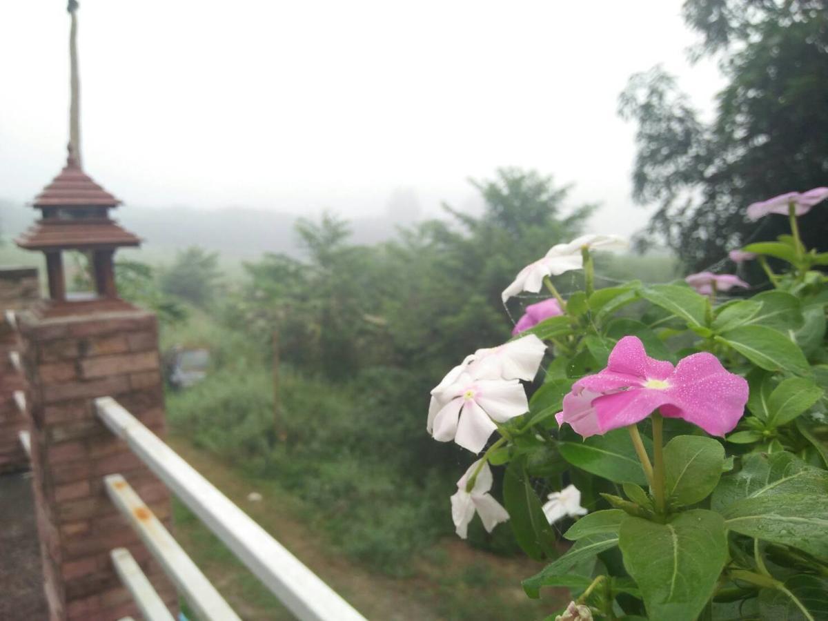 Sirimathani Hotel Loei Bagian luar foto